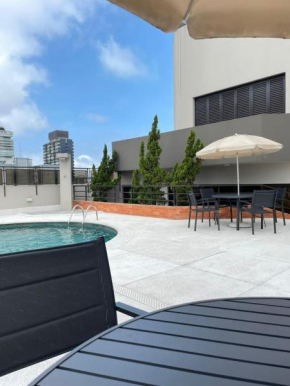 Flat no Hotel Cosmopolitan com Estacionamento Grátis e Piscina